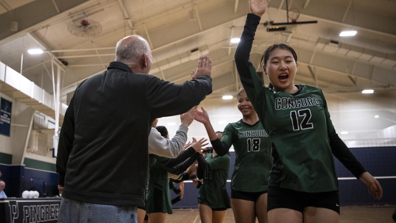 Learn more about Concord Academy’s girls junior varsity volleyball team.