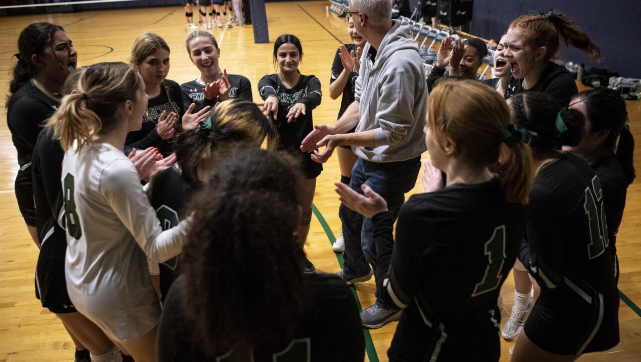 Learn more about Concord Academy’s girls junior varsity volleyball team.