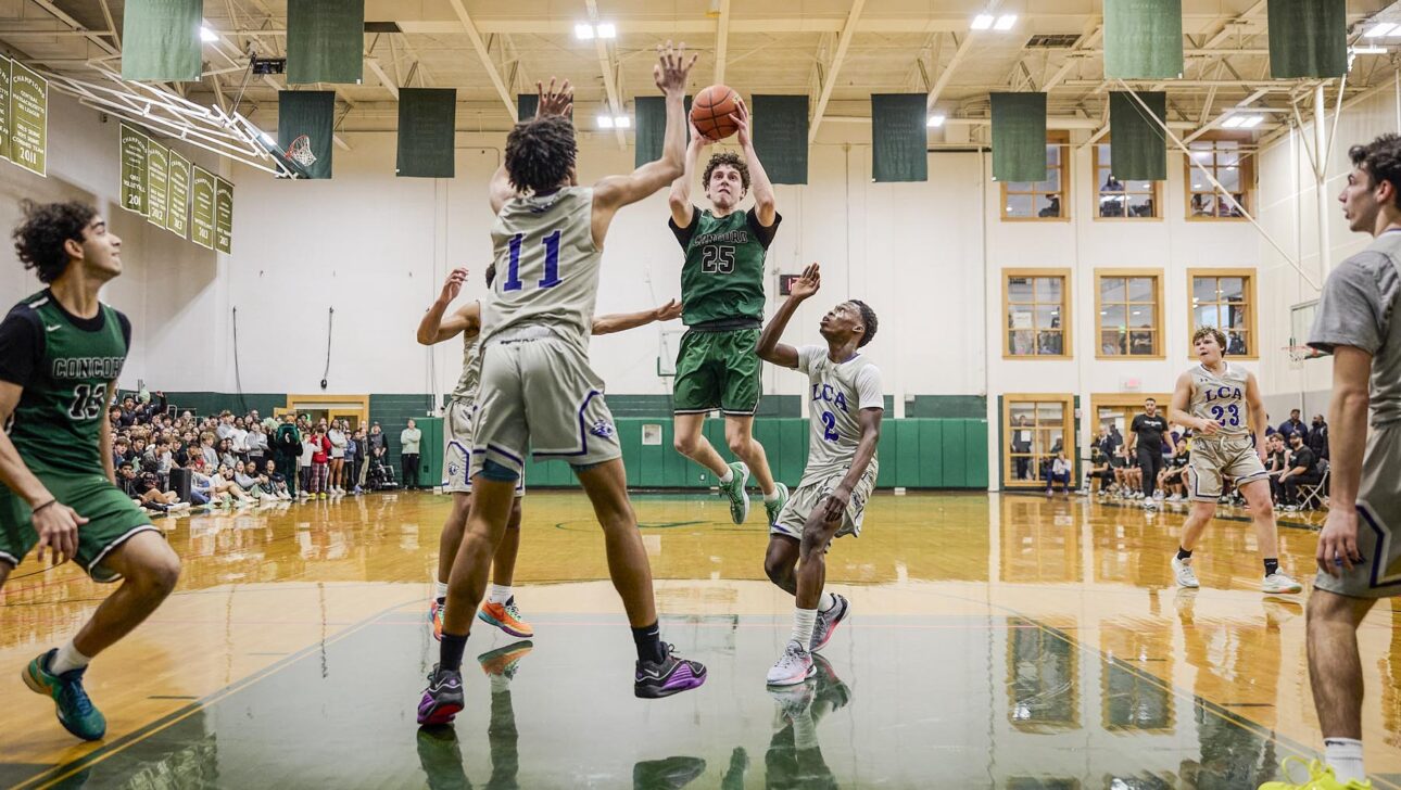 Learn more about Concord Academy’s boys varsity basketball team.