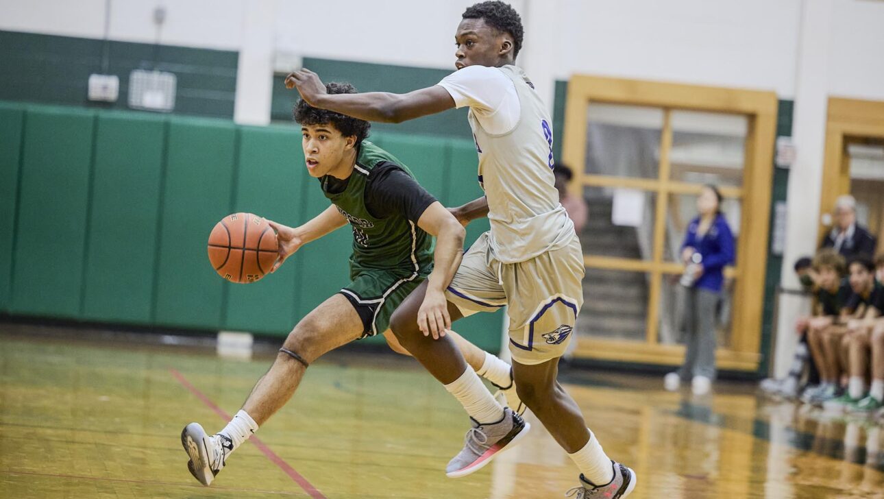 Learn more about Concord Academy’s boys varsity basketball team.