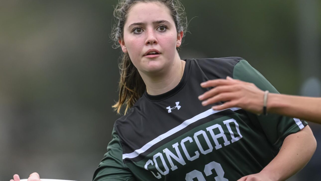 Learn more about Concord Academy’s all-gender ultimate frisbee team.