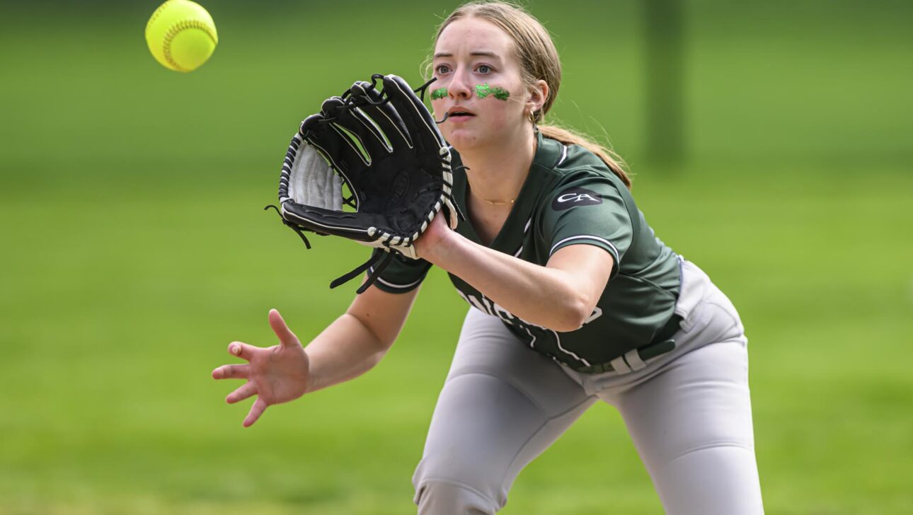 Learn more about Concord Academy’s girls varsity softball team.