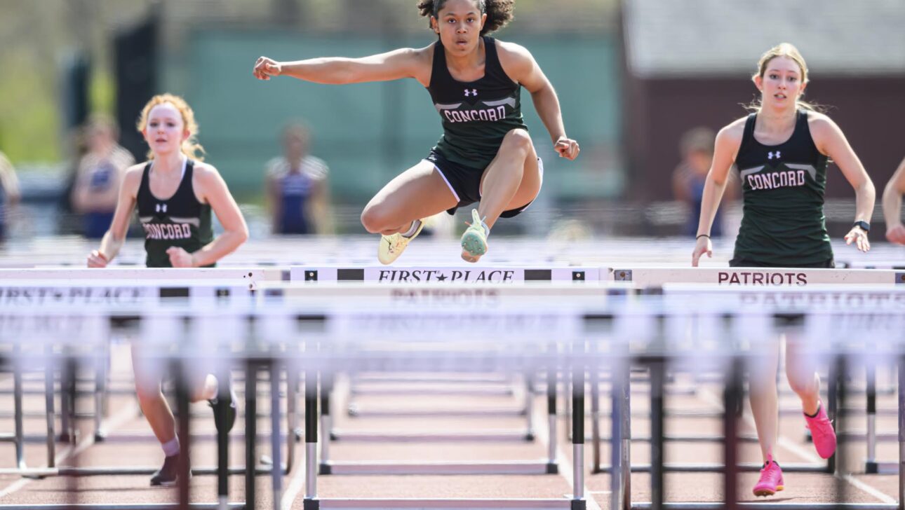 Learn more about Concord Academy’s girls varsity track and field team.